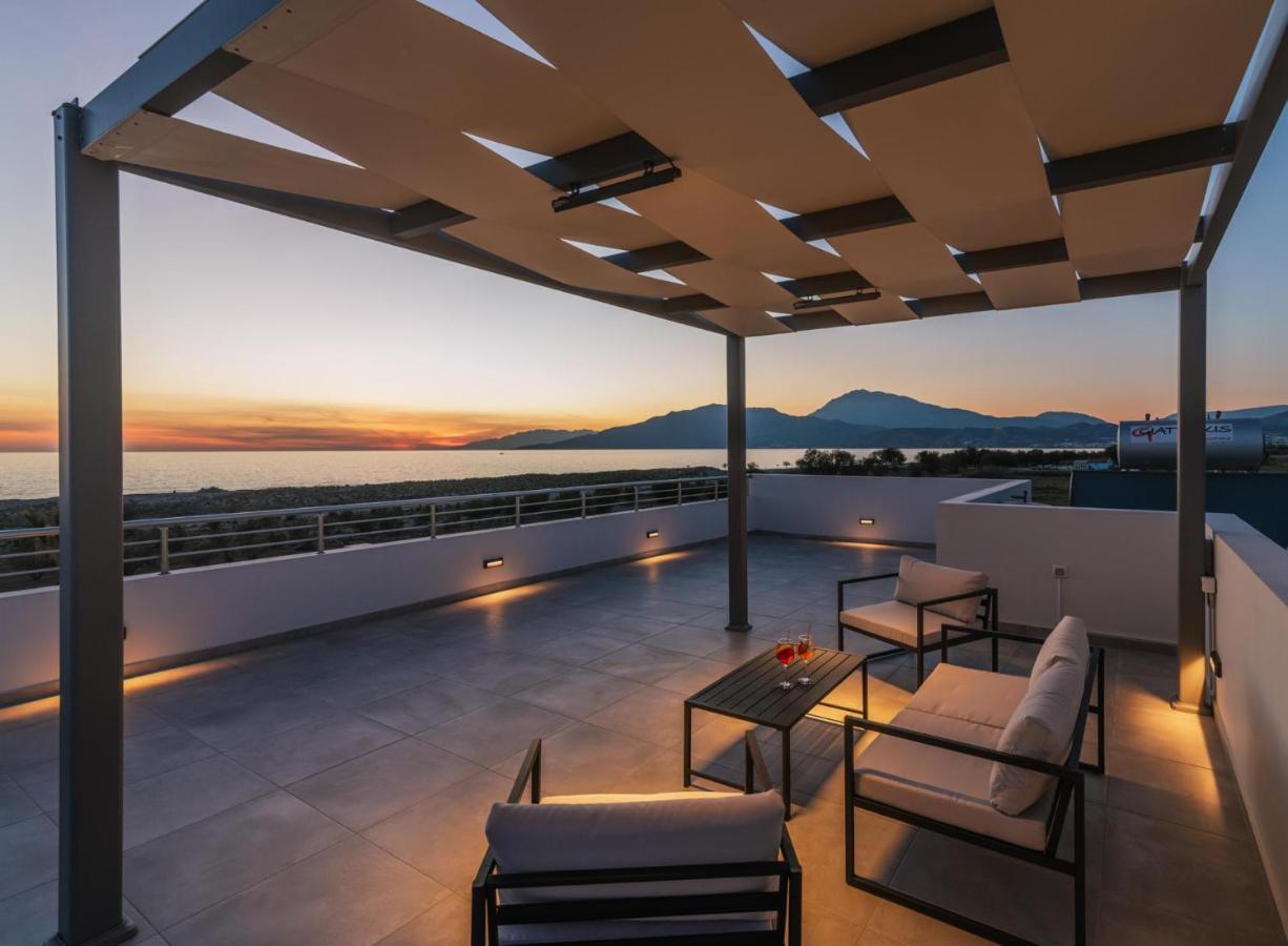 Grand Sea View Luxury Villa Kalamaki (Heraklion)